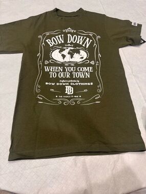 Olive Green Graphic Crew T‑Shirt